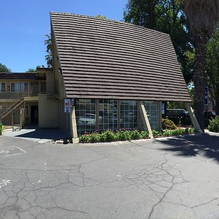 Discovery Inn Modesto Exterior foto